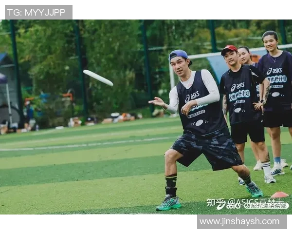 杭州飞盘队与成都飞盘队赛后复盘分析力量对比与战术探讨 杭州飞盘队与成都飞盘队赛后复盘分析力量对比与战术探讨