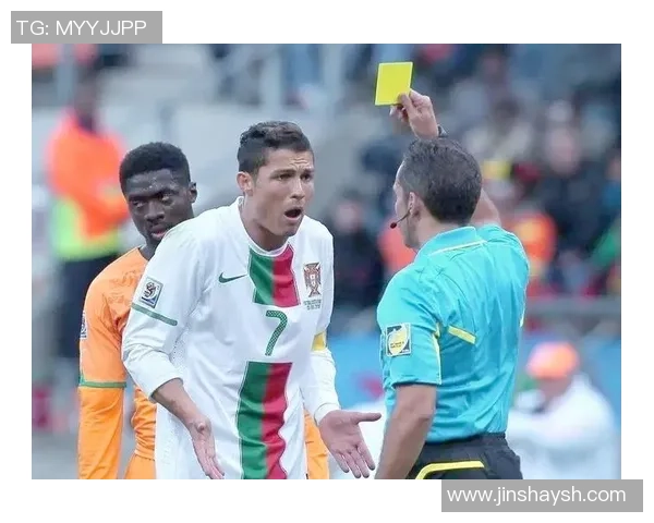 足球争议手球事件解析与裁判判罚标准的深度探讨